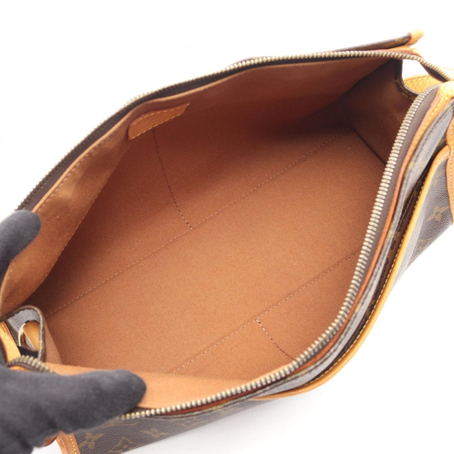 Louis Vuitton Shoulder Bag Popincourt Long Canvas Leather — view 3