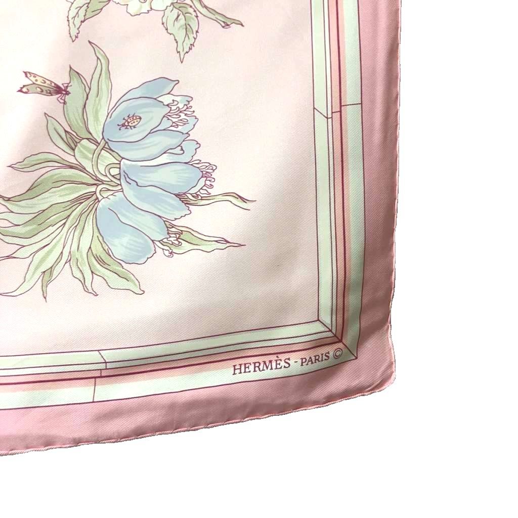 Hermes Carre 90 Flower Blooming Coastal Street Scarf All Over Pattern Pink — view 4