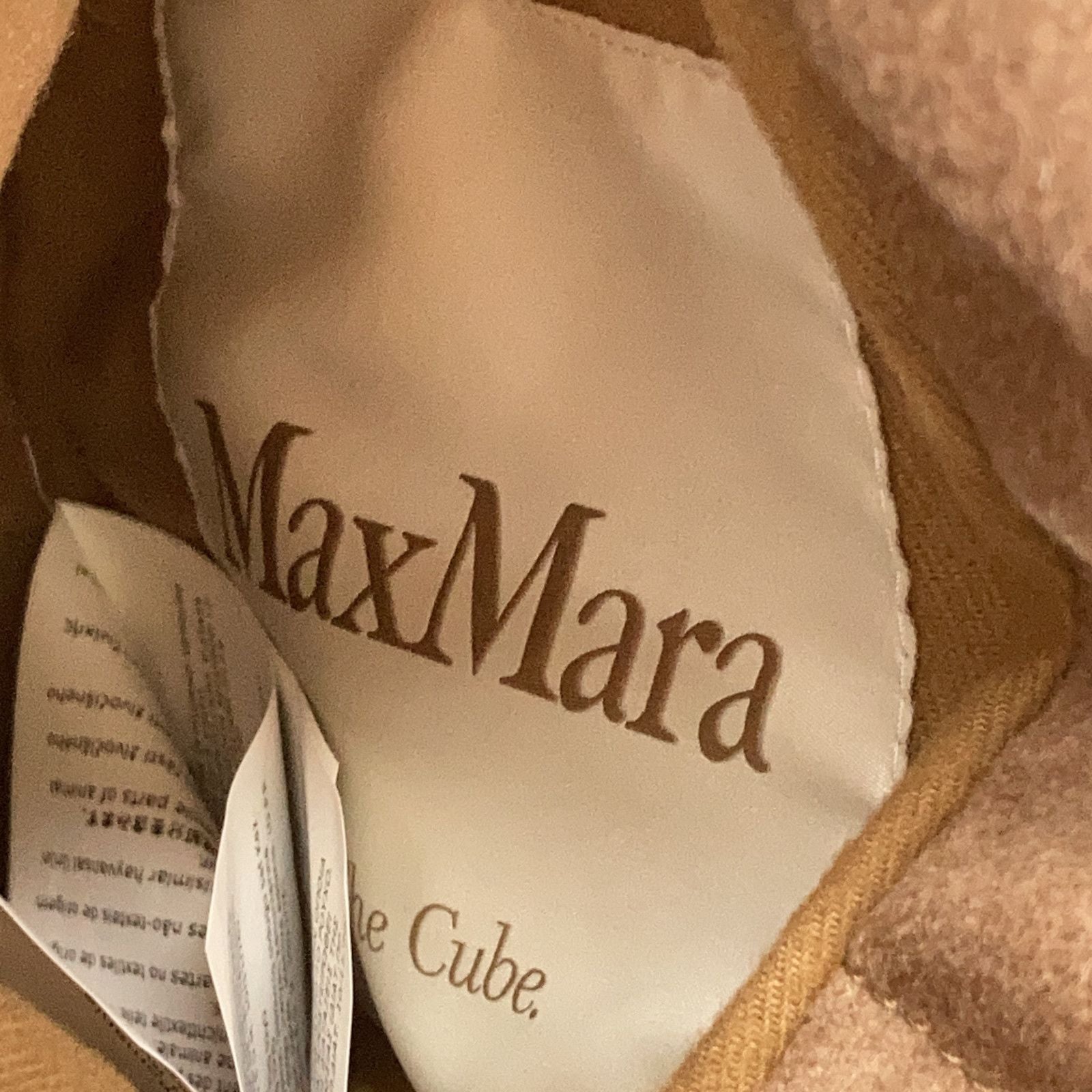 Max Maraweekend the Cube Camel Cropped Reversible Down Jacket Jkt 38 — view 4