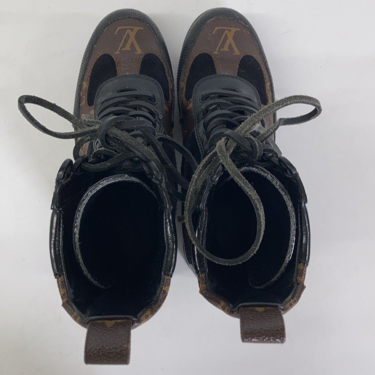 Louis Vuitton World Tour Line Lauriet Patch Ankle Boots — view 5