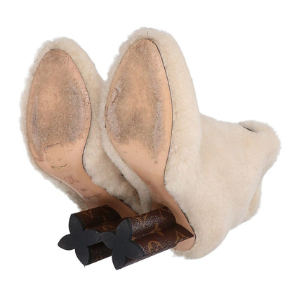 Louis Vuitton Monogram Far Ankle Boots — view 6