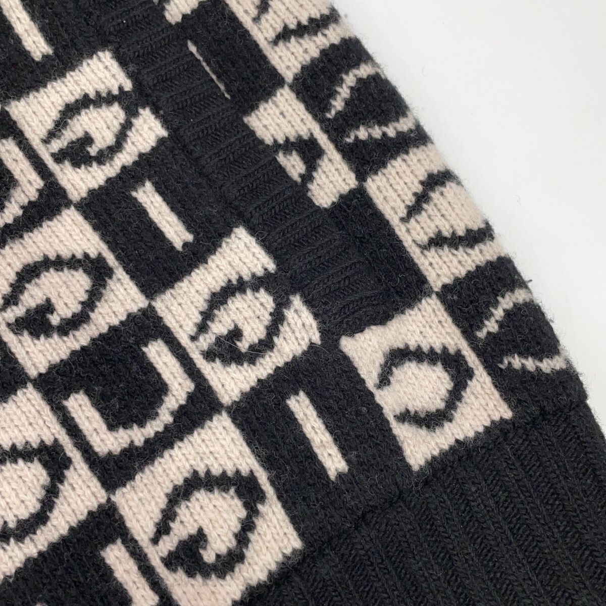 Gucci Black White Logo Jacquard Zip Up Knit Jacket XS — view 8