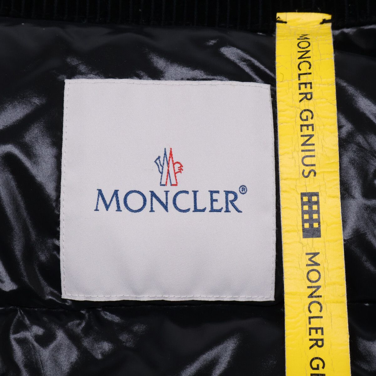 Moncler Hiroshi Fujiwara Donnie Short Down Jacket — view 5