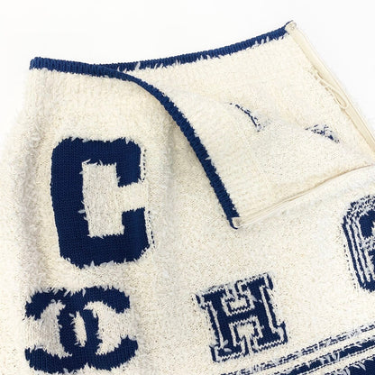 Chanel E8 Cruise Line Mini Skirt CC Logo 36 White Blue — view 4