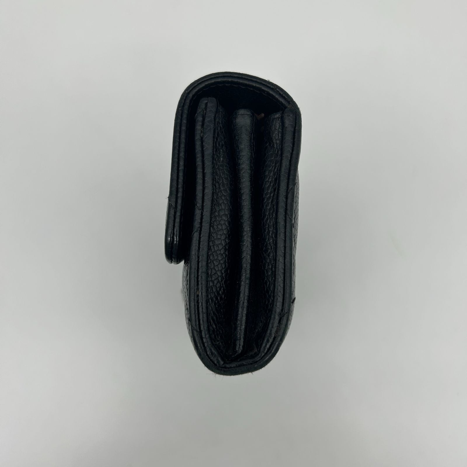 Chanel Quilted Wallet Caviar Leather — view 4