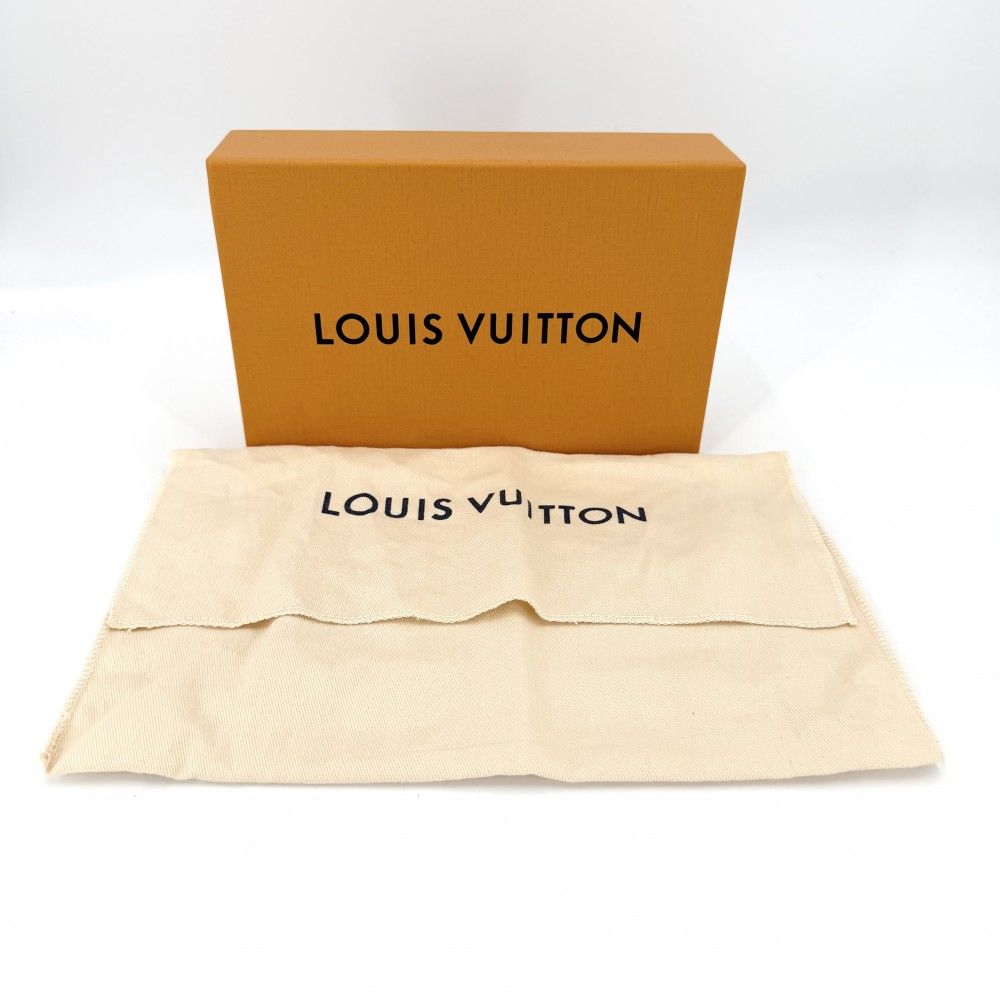 Louis Vuitton Chain Wallet LV Blue Mu on 2-Way Shoulder Bag Leather Black Gold — view 8