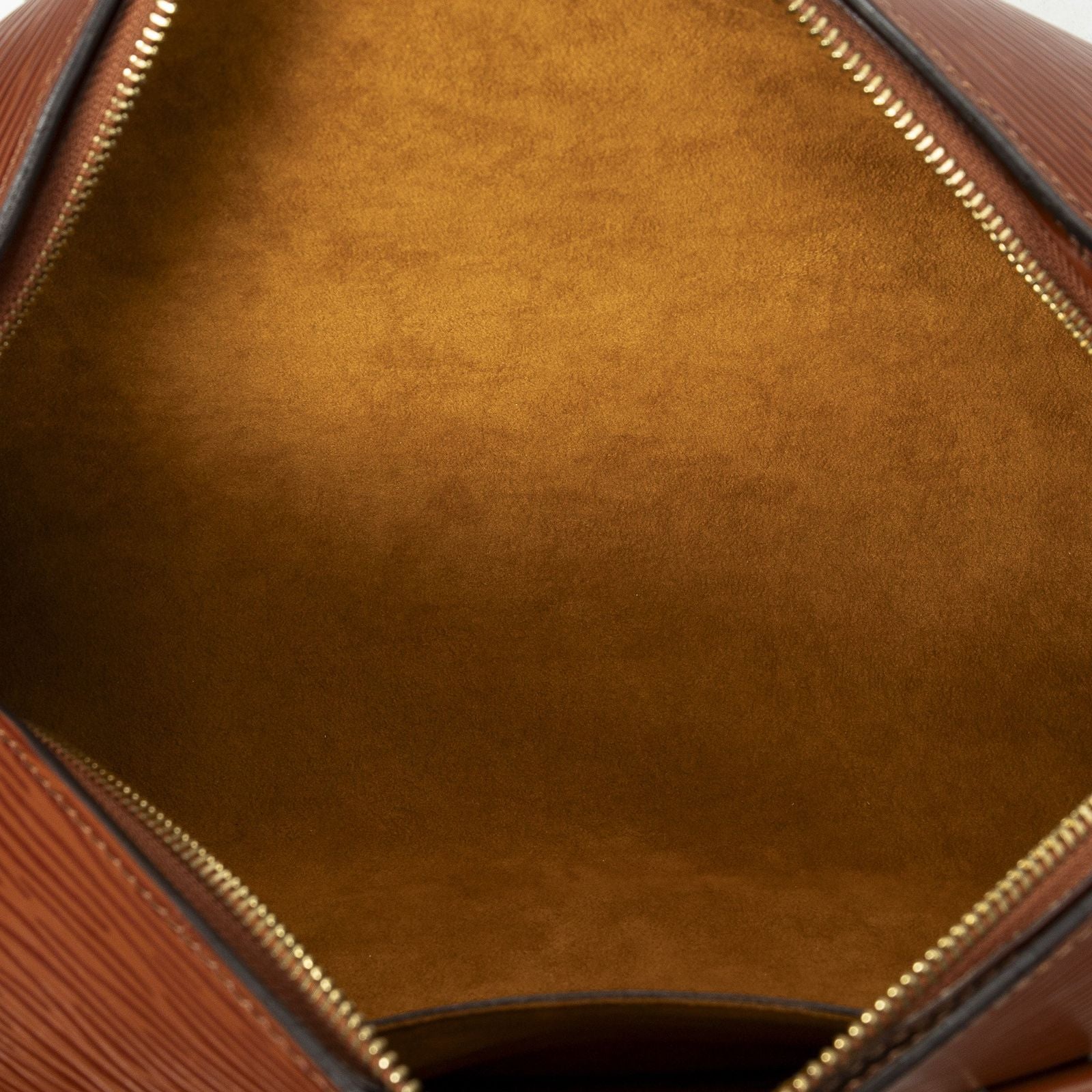 Louis Vuitton Souflotane Epi — view 9