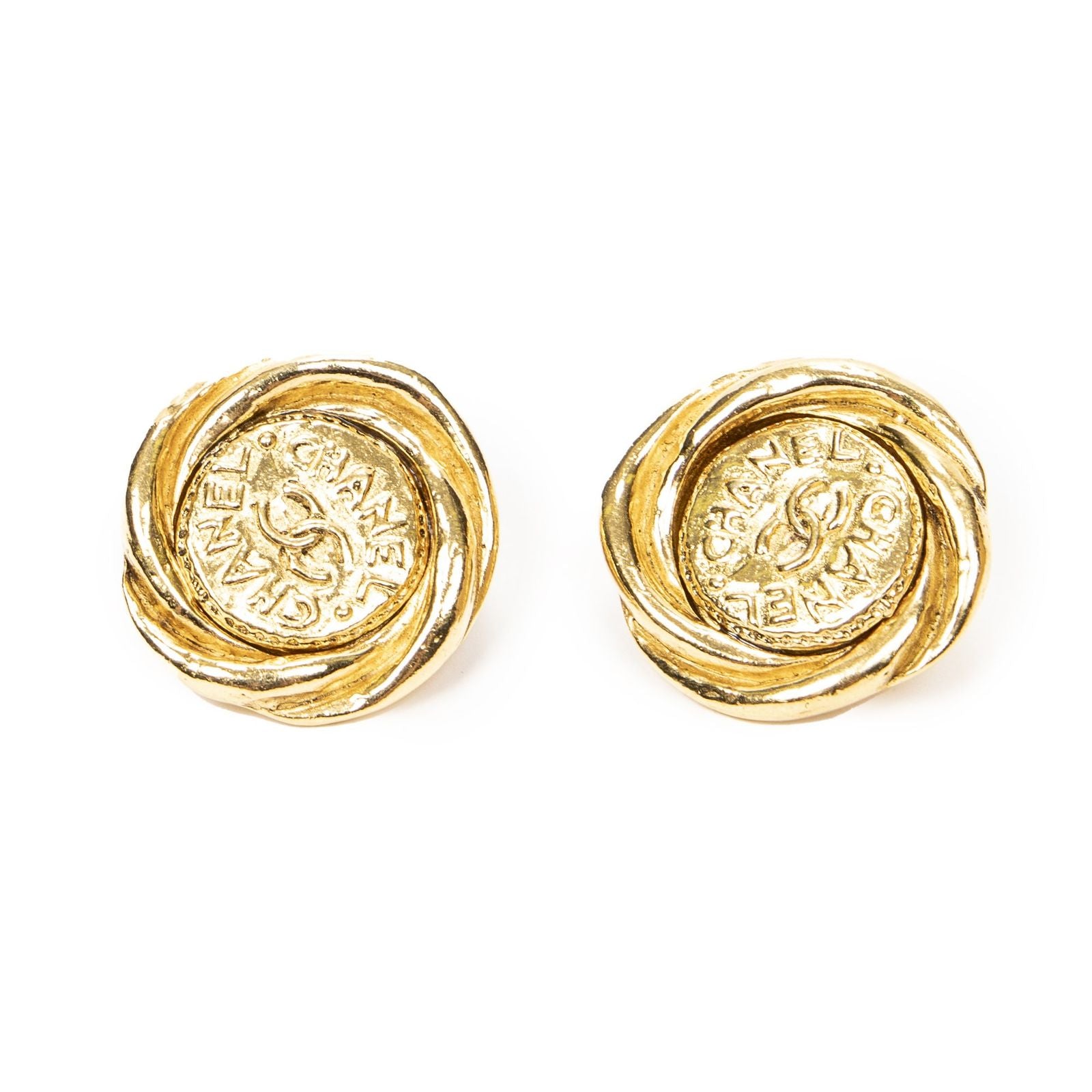 Chanel CC Logo Round Clip Type Earrings Gold Plated