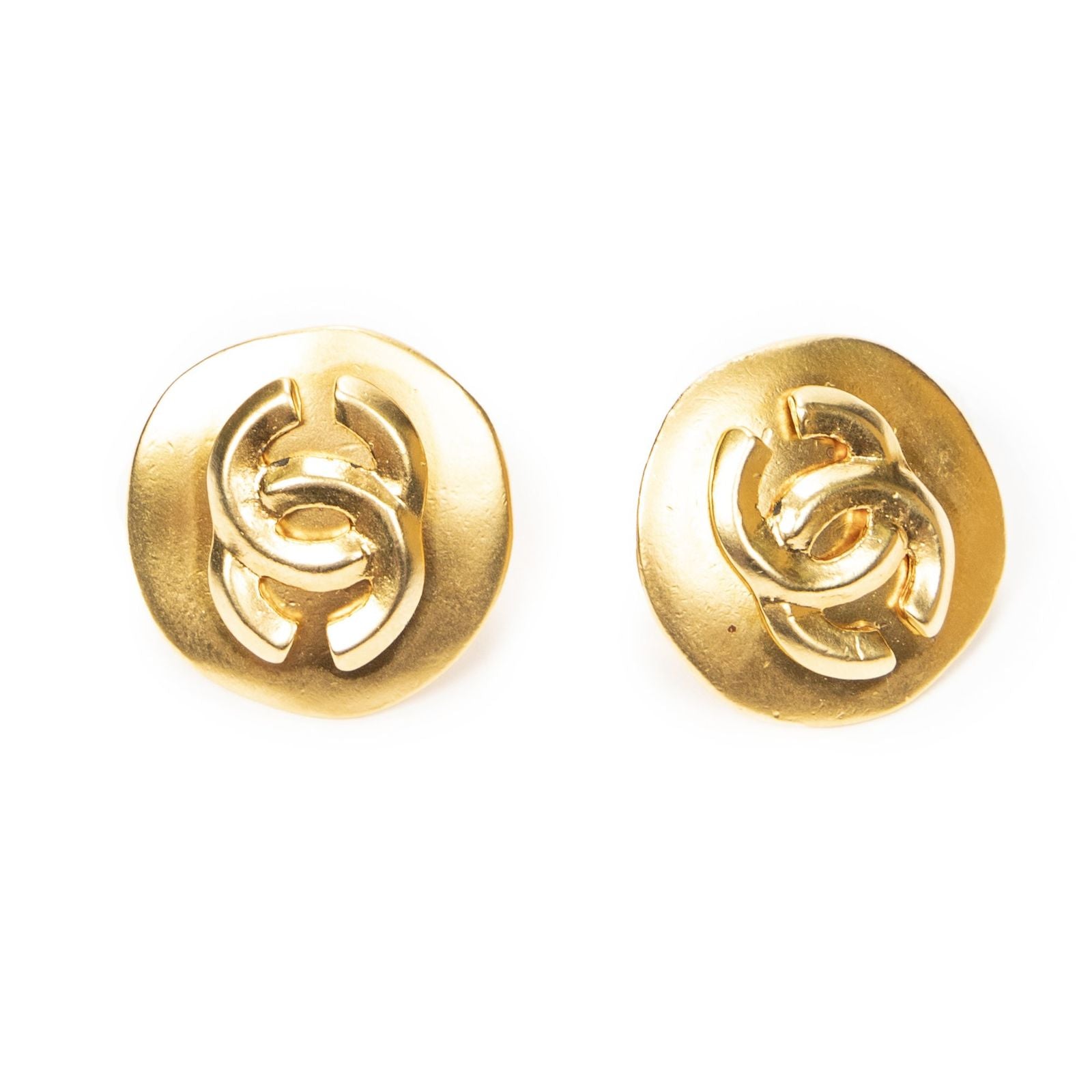 Chanel CC Logo Round Clip Type Earrings Gold Plated