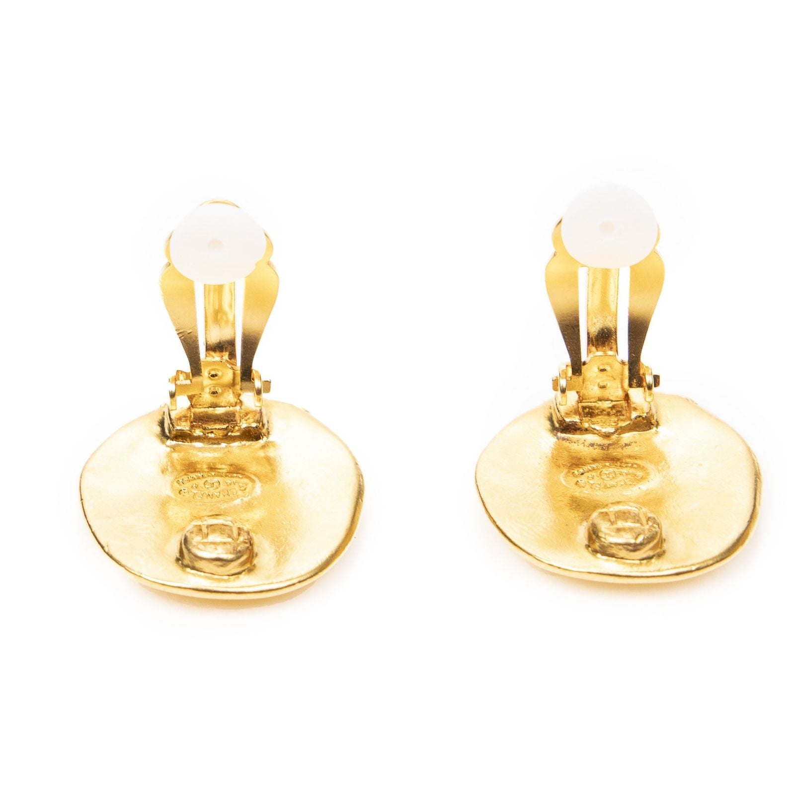 Chanel CC Logo Round Clip Type Earrings Gold Plated — view 3
