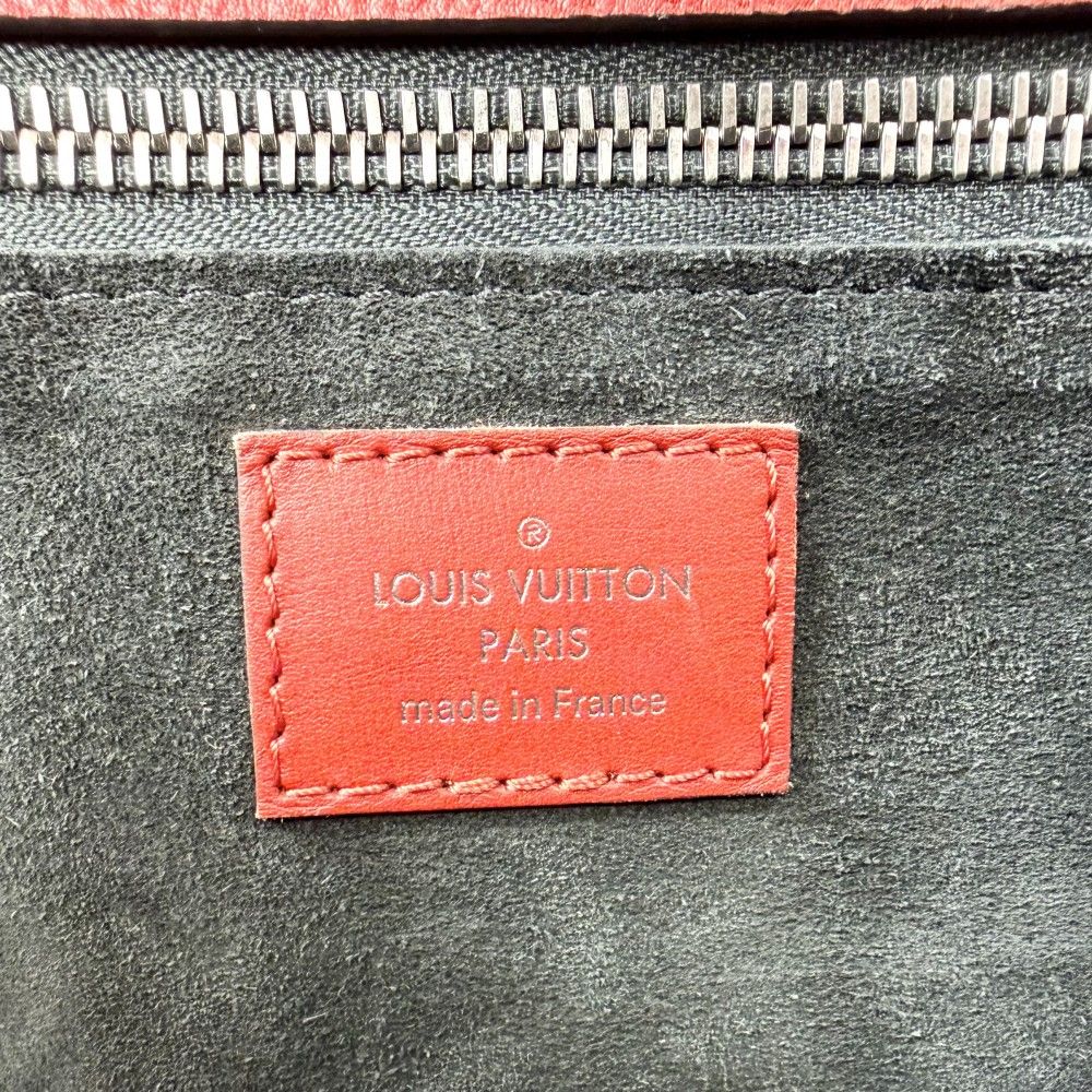 Louis Vuitton 2-Way Monogram Tufting Vert Tote Shoulder Bag Red Silver — view 5