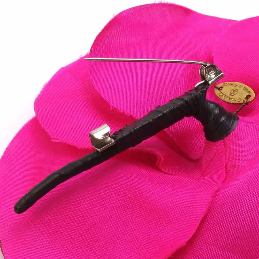 Chanel Corsage Brooch Camellia — view 6
