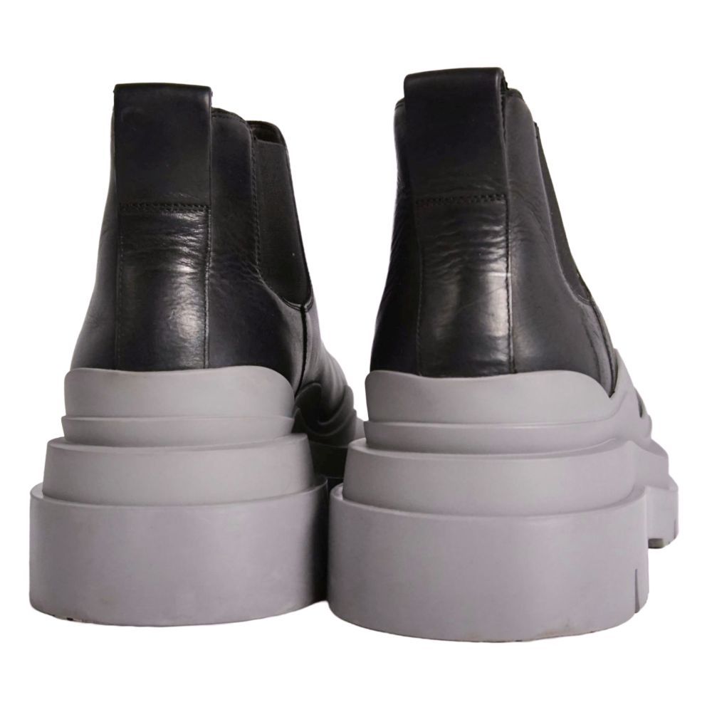 Bottega Veneta Tire Boots Side Gore — view 5