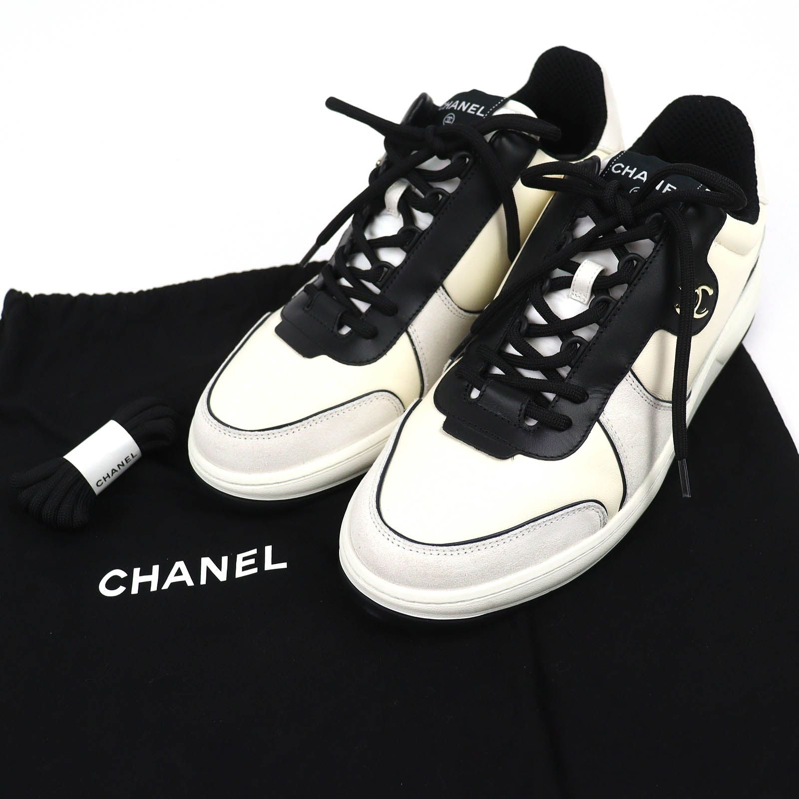 Chanel Leather Suede CC Logo Sneakers Ivory Black — view 2