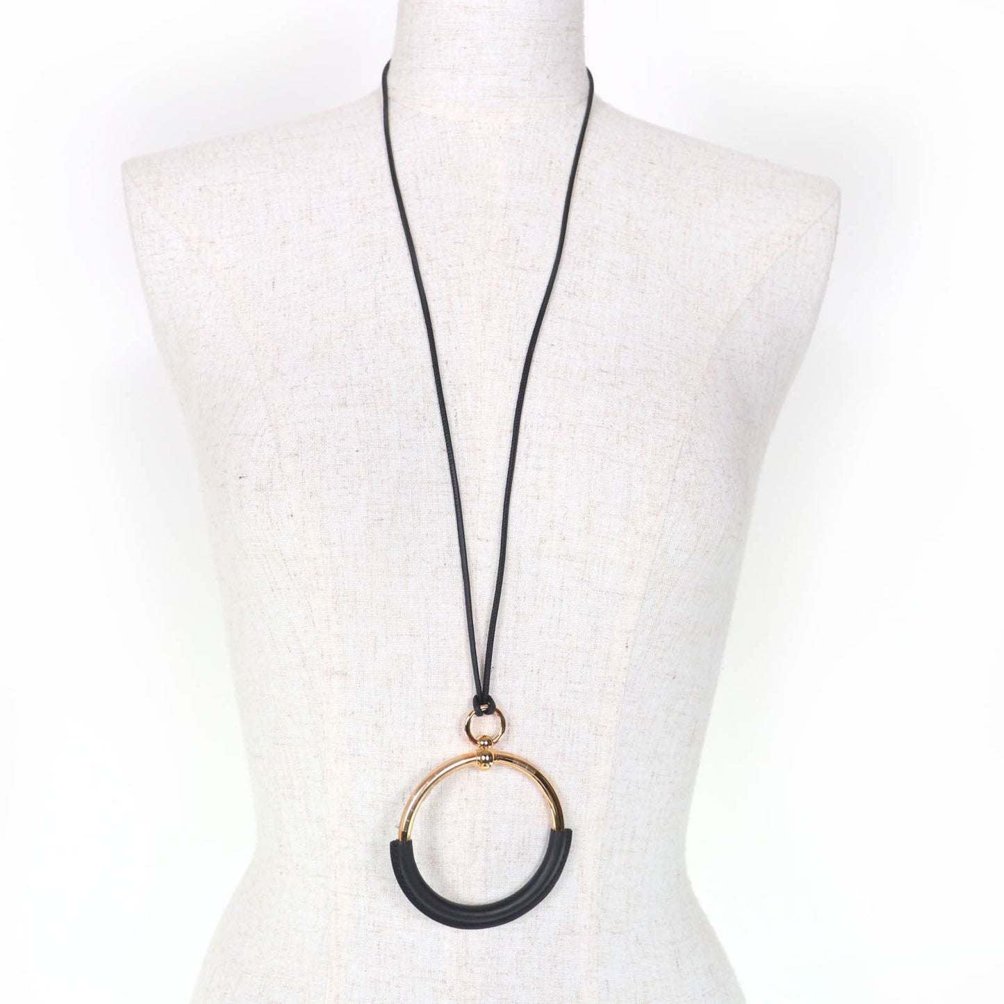 Hermes Loop Grand Pendant Leather Necklace Black Gold — view 4