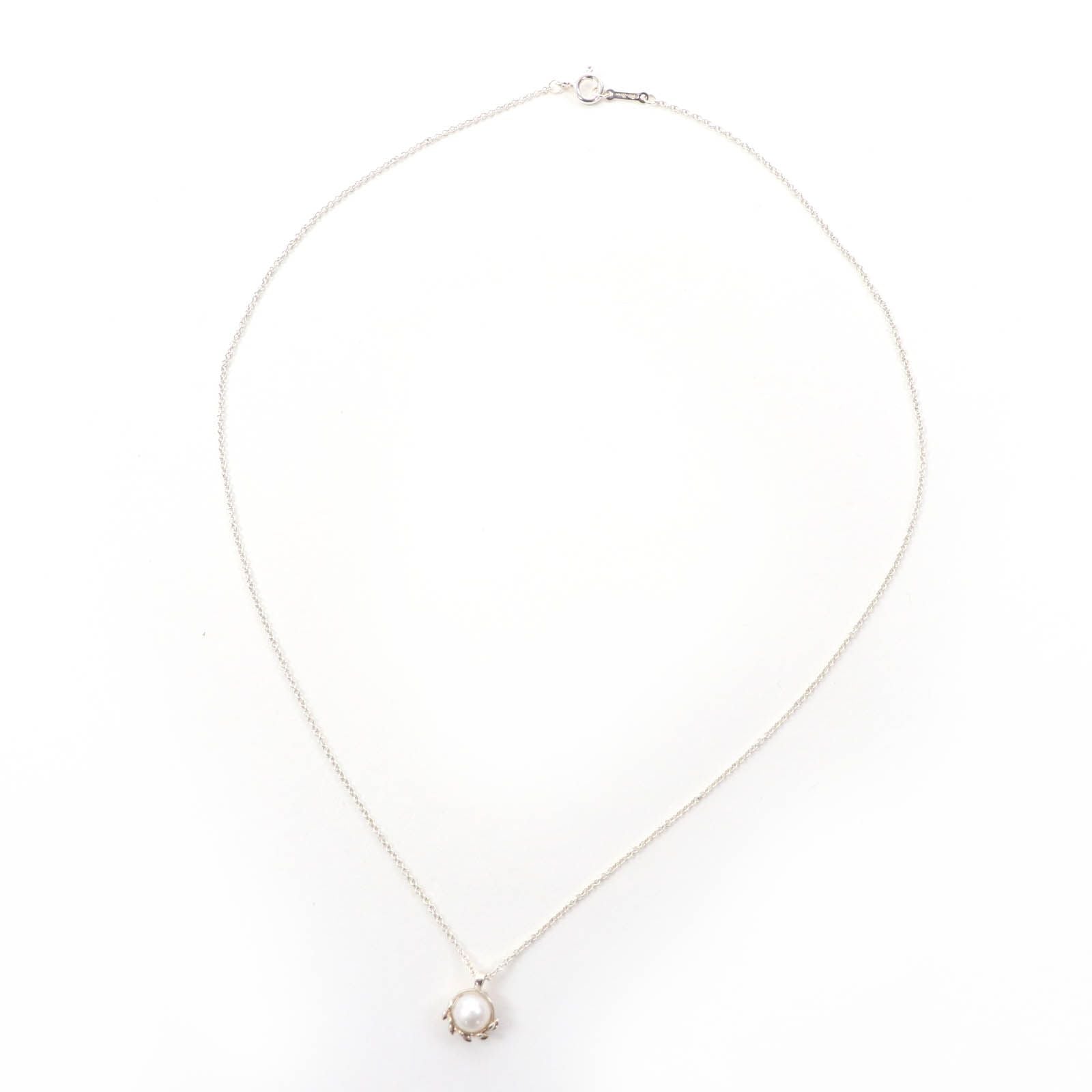 Tiffany & Co Paloma Picasso Olive Leaf Pendant Pearl Purchased November — view 3