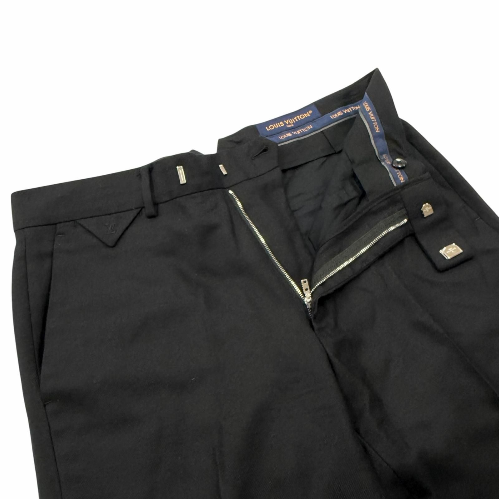 Louis Vuitton Wool Cashmere LV Logo Embroidery Pleated Trousers Pants Black 48 — view 3