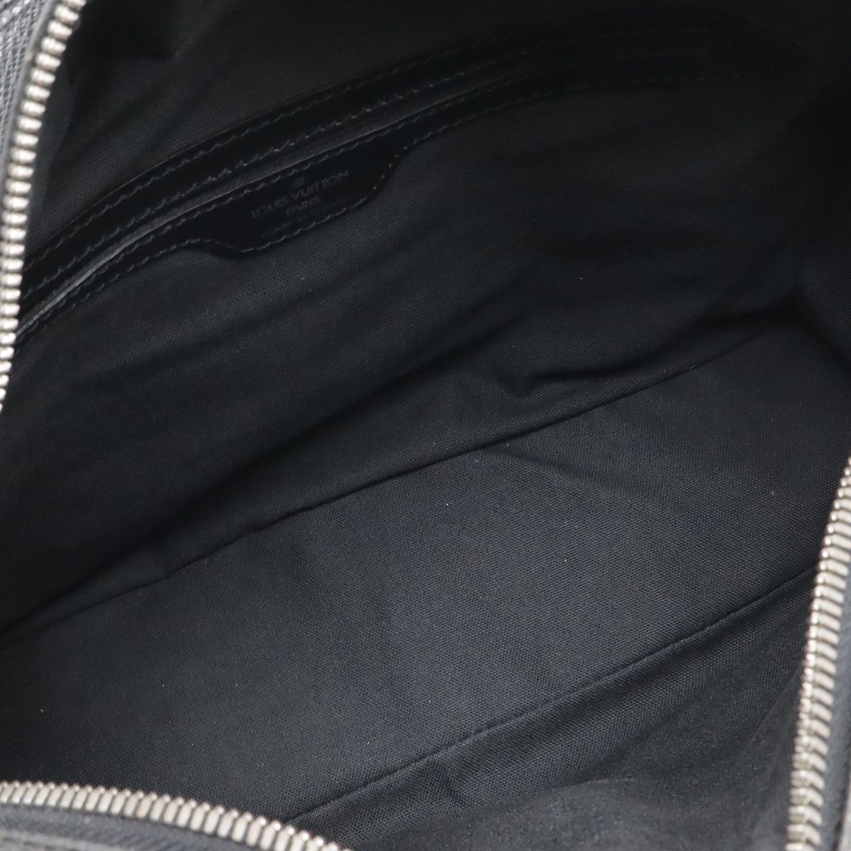 Louis Vuitton Taiga Reporter PM Shoulder Bag Crossbody Leather Ardoise Black — view 6