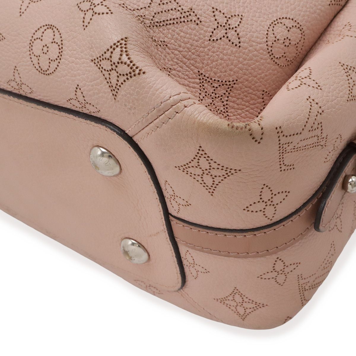 Louis Vuitton Monogram Mahina Asteria 2-Way Shoulder Bag Crossbody Magnolia Pink — view 3