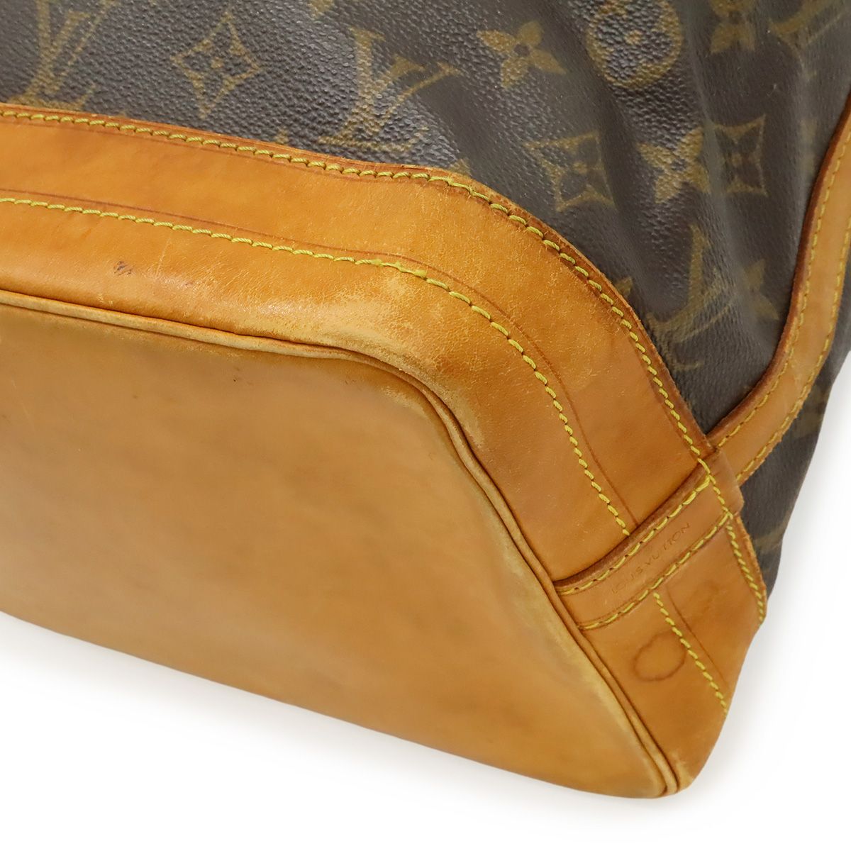 Louis Vuitton Monogram Noe Shoulder Bag Semi Drawstring — view 3