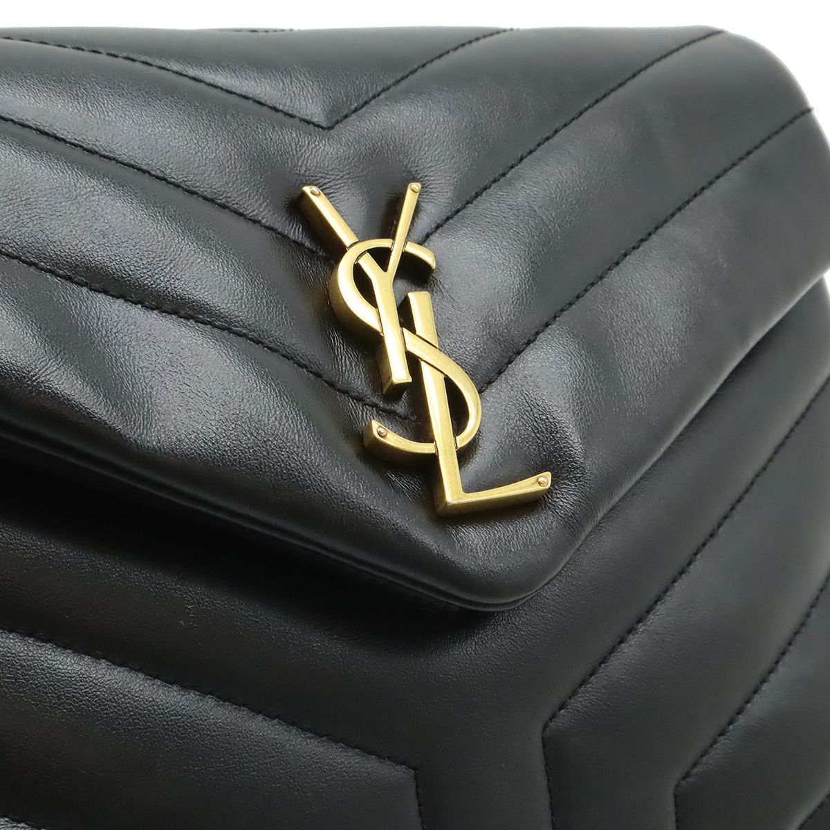 Saint Laurent Paris YSL Lou Chain Shoulder Bag Quilted Leather Black — view 8
