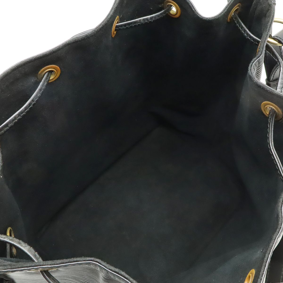 Louis Vuitton Epi Petit Noir Shoulder Bag Drawstring Black — view 5