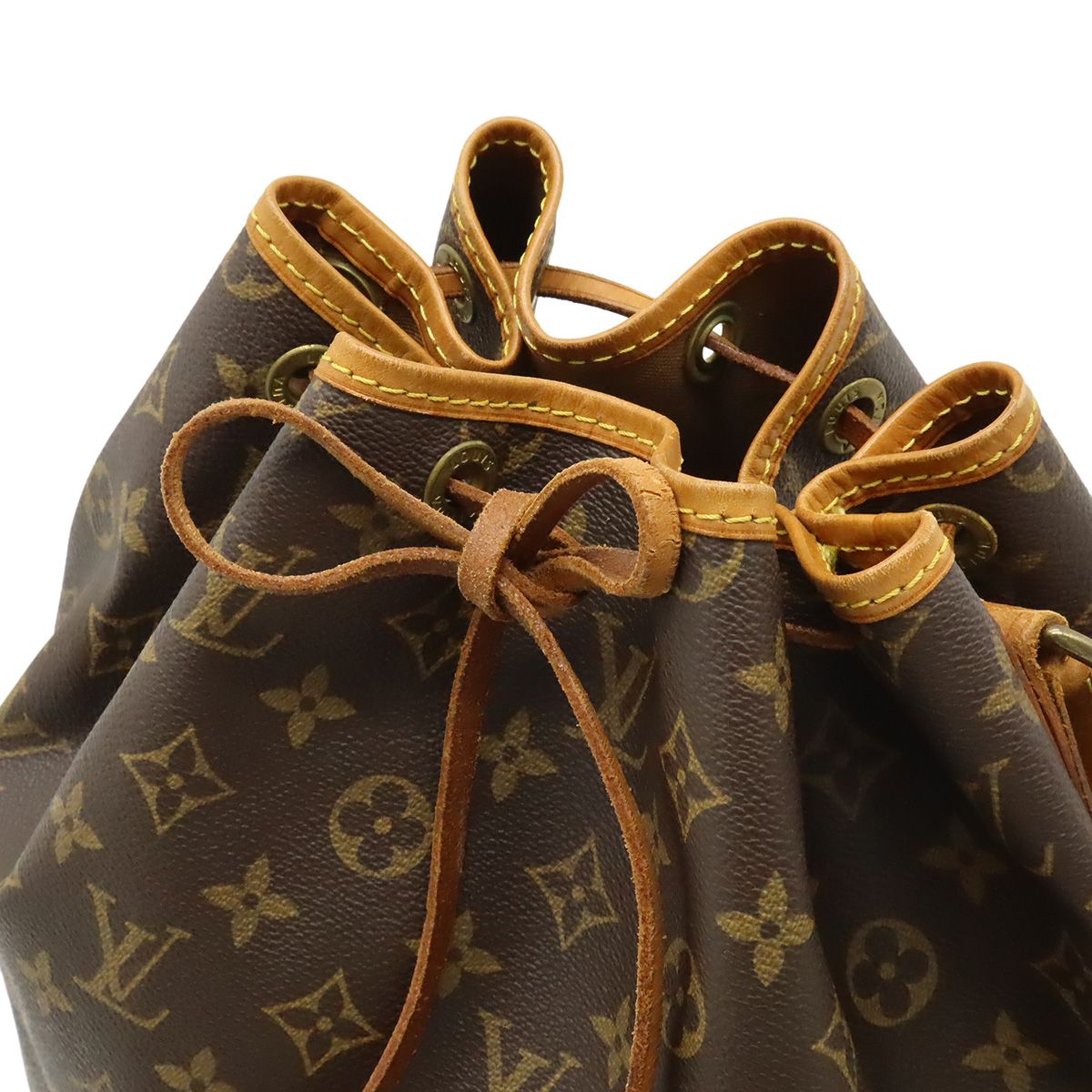 Louis Vuitton Monogram Noe Shoulder Bag Semi Drawstring — view 4