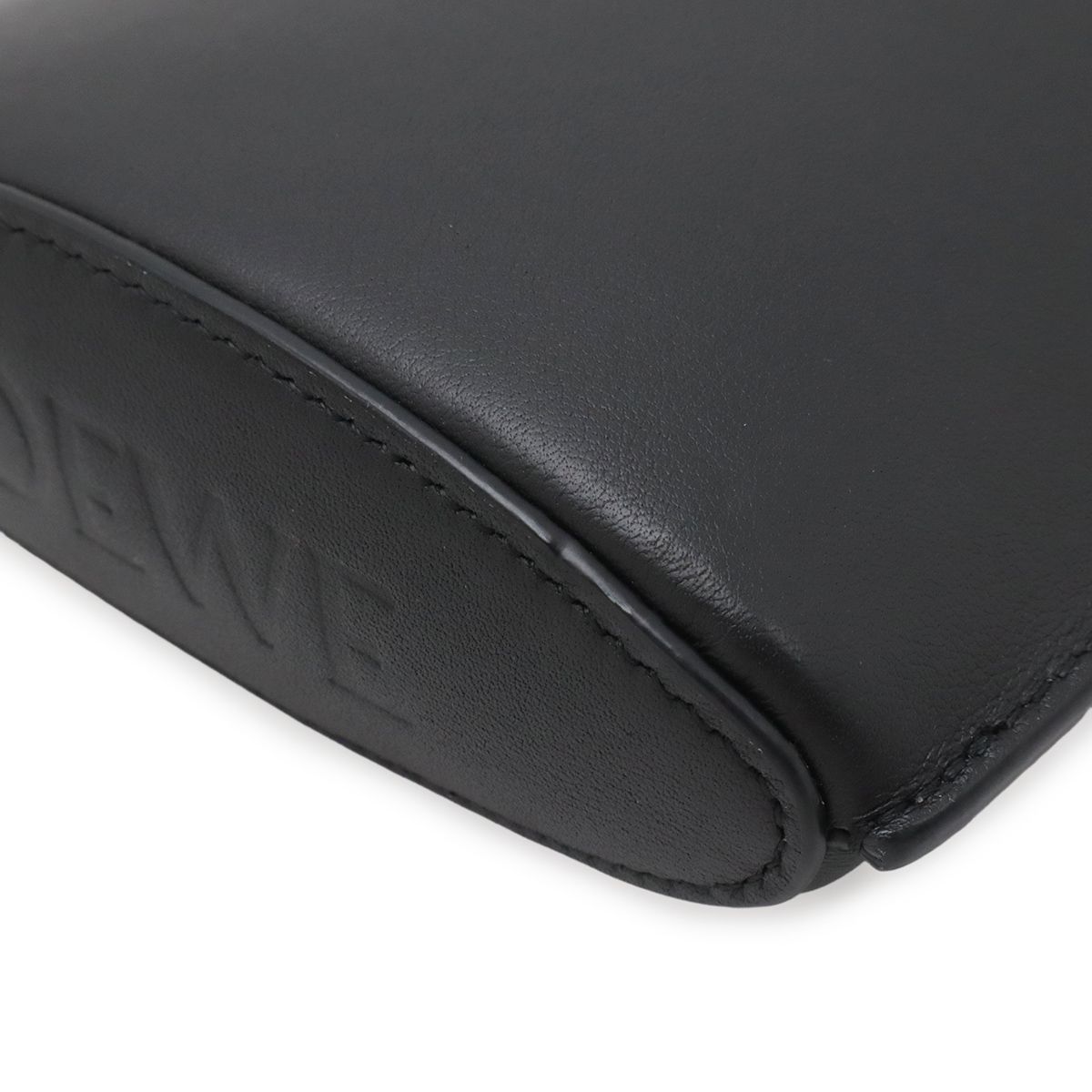 Loewe Anagram Dice Pocket Shoulder Bag Pouch Pochette Classic Calf Leather Black — view 3