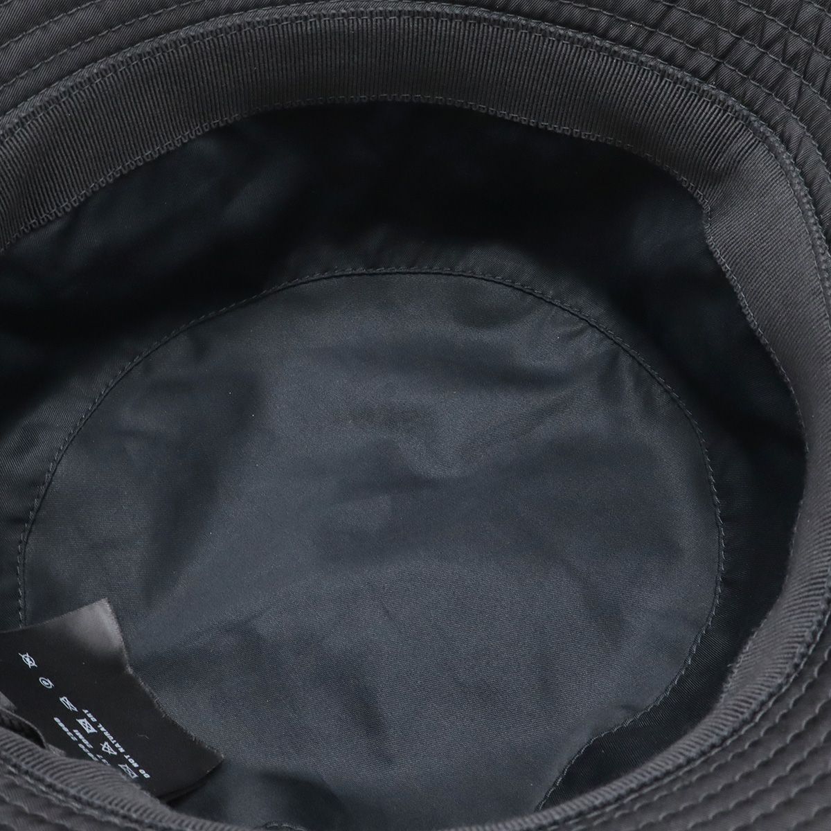 Prada Triangle Logo Bucket Hat Nylon Nero Black #xl 58 cm — view 4