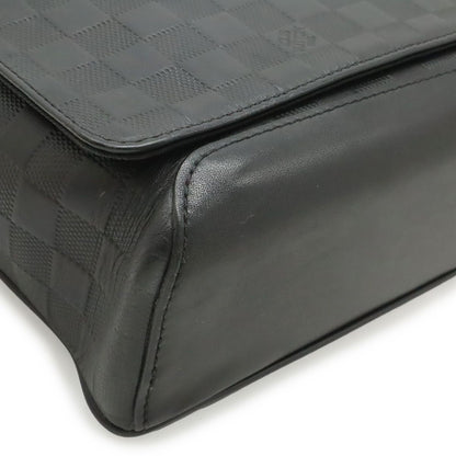 Louis Vuitton Damier Infini District MM Shoulder Bag Onyx Black — view 3