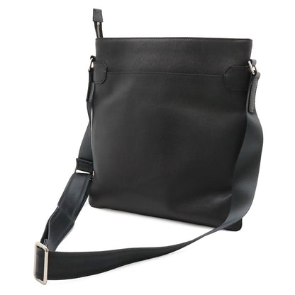 Louis Vuitton Taiga Sasha Shoulder Bag Crossbody Depth Leather Ardoise Black — view 2