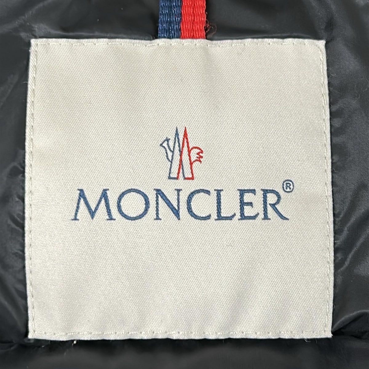 Moncler Down Jacket 2 M Bramant Black Long Sleeve Zip Up Winter — view 3