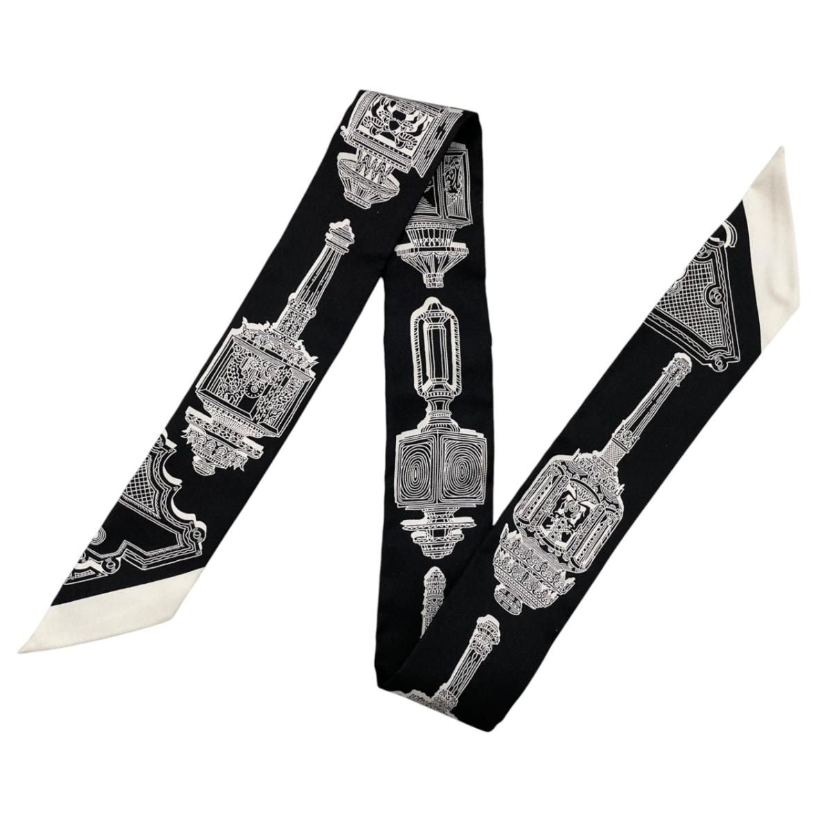 Hermes Silk Scarf Merveilleuses Lanterns 17 Black White Lanternes