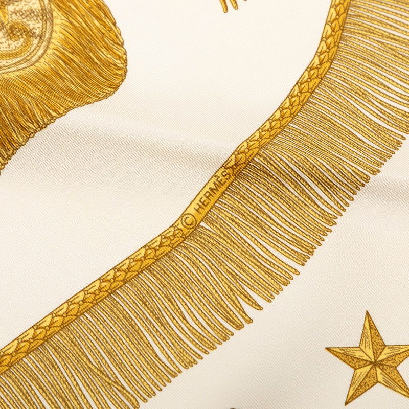 Hermes Carre 90 Poste Et Cavalerie Saber Decorative Bag Scarf Beige White — view 4