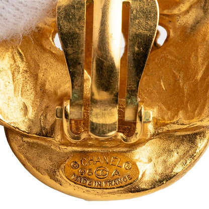 Chanel CC Logo Vintage Arabesque Earrings Gold Plated — view 4