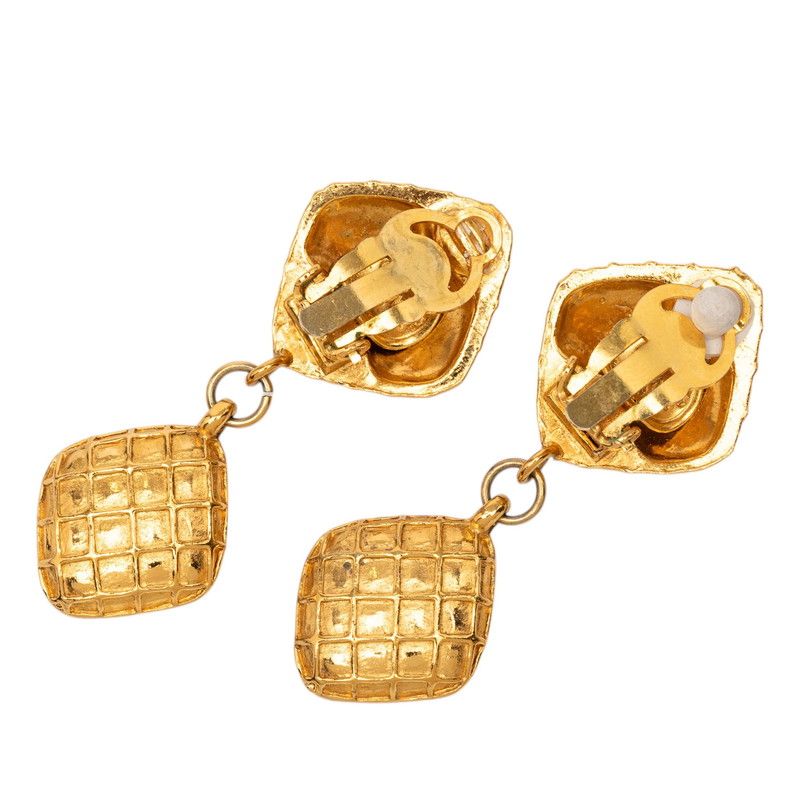 Chanel Quilted Vintage Swing Earrings Gold Plated Line Stone — view 2