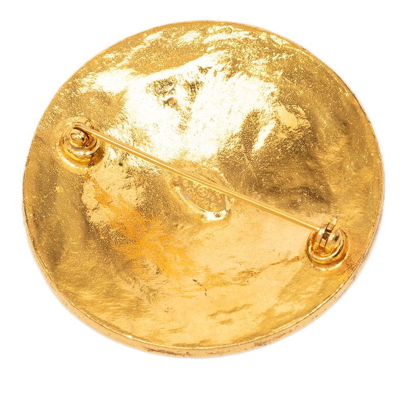 Chanel CC Logo Round Brooch Gold Plated — view 2