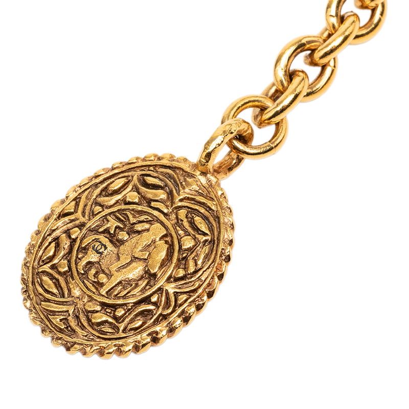 Chanel CC Logo Vintage Horse Chain Belt Gold Plated — view 2