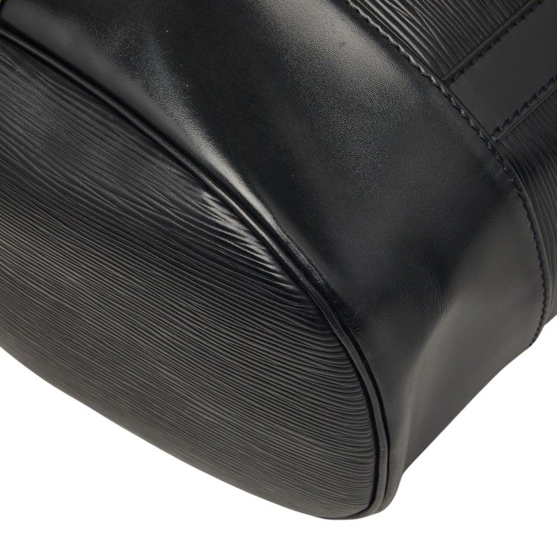 Louis Vuitton Epi Randonnee GM Shoulder Bag Noir Black Leather — view 6