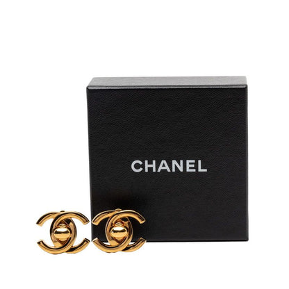 Chanel CC Logo Turnlock Vintage Earrings Gold Plated — view 4