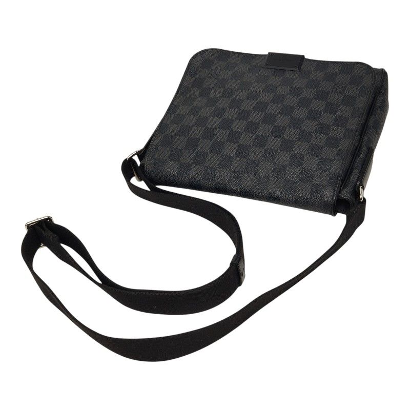 Louis Vuitton Damier Graphite District PM Crossbody Shoulder Bag Black Leather — view 4