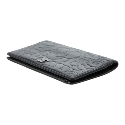 Chanel CC Logo Camellia Wallet Black Lambskin — view 4