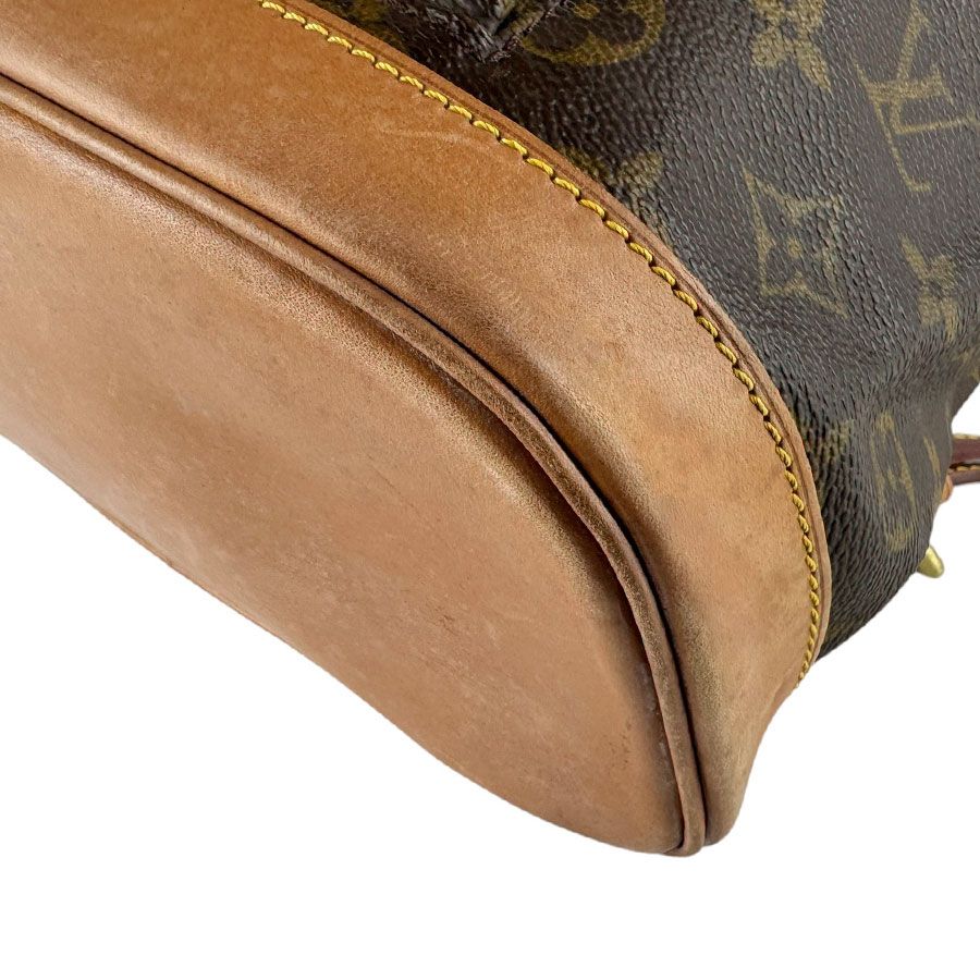 Louis Vuitton Backpack Montsouris MM — view 9