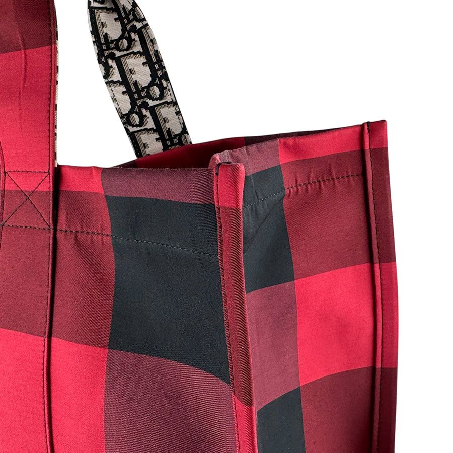 Dior Handbag Red — view 7