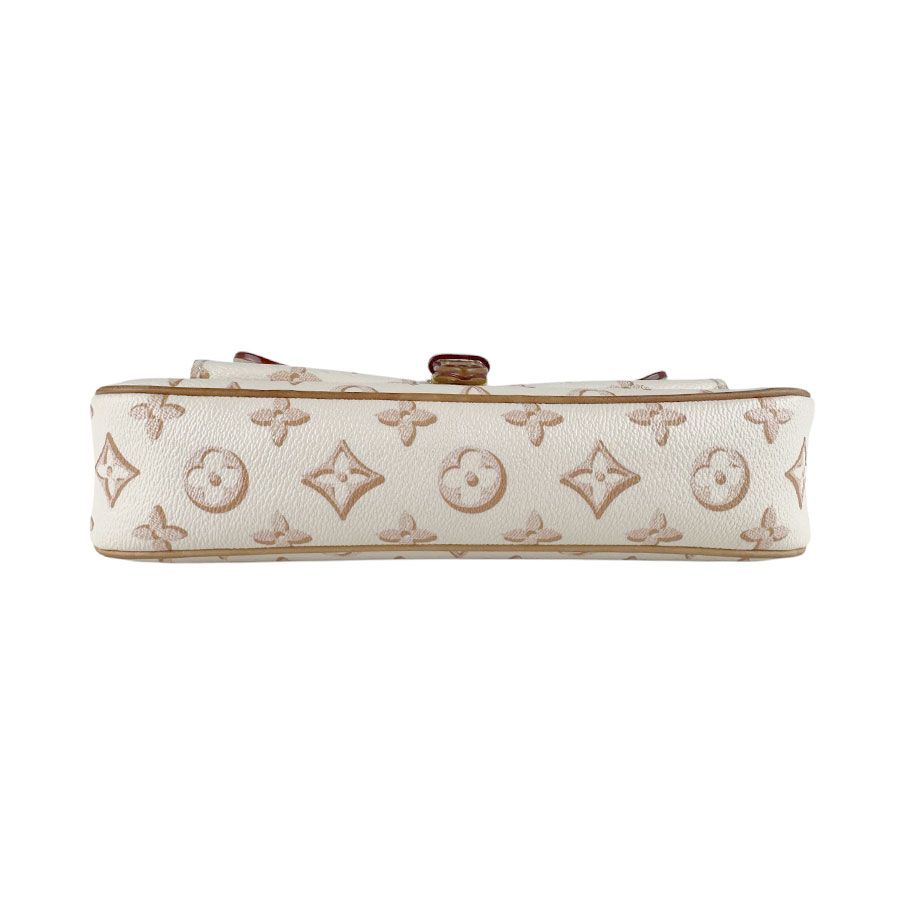 Louis Vuitton Shoulder Bag Maxi Pochette — view 4