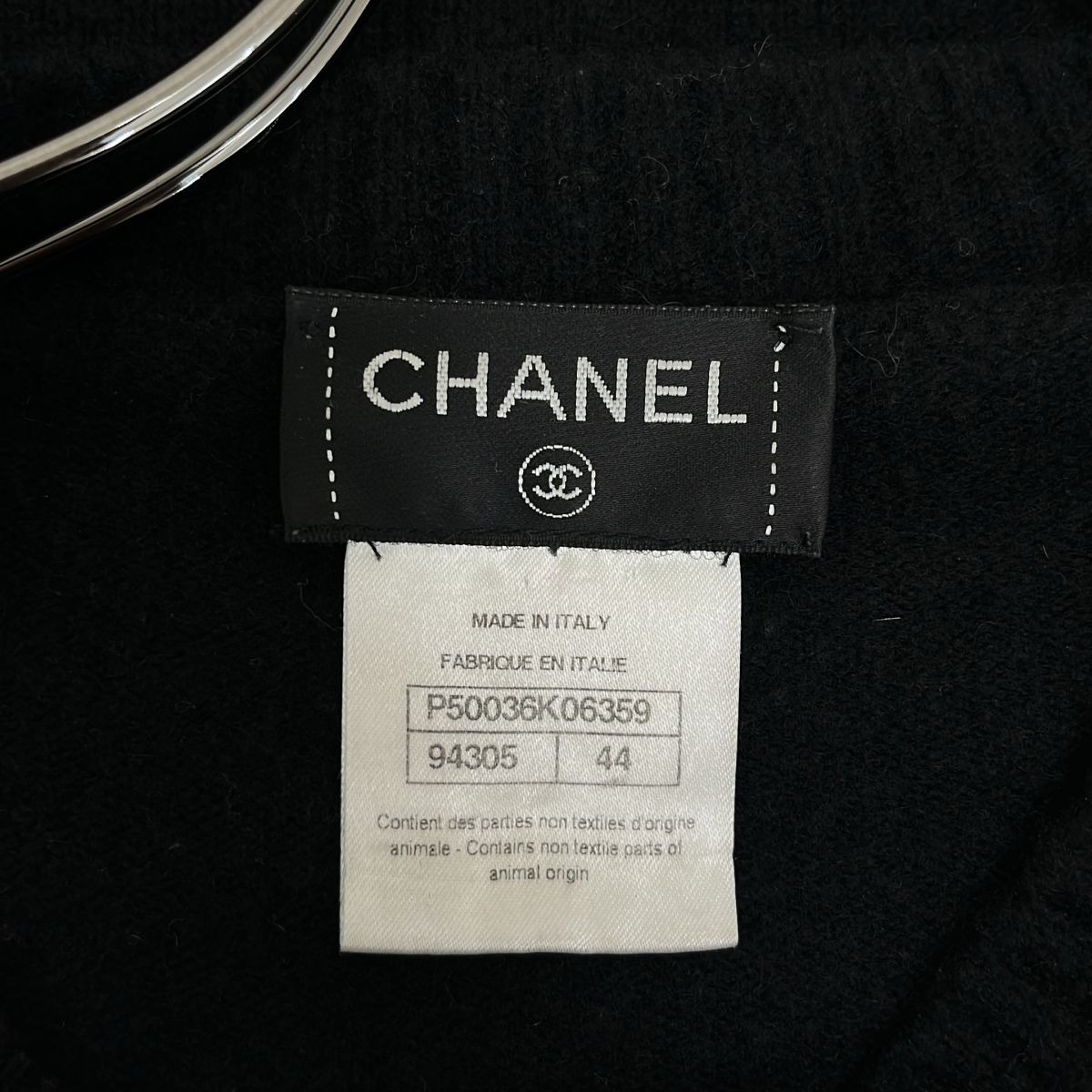 Chanel Cashmere Blend Pearl Button Crew Neck Knit 44 Black Sweater — view 5