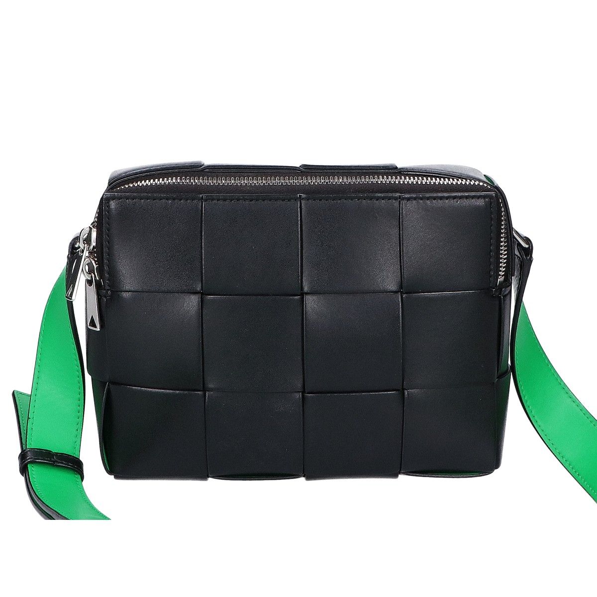 Bottega Veneta Black Green Leather Intrecciato Cassette Camera Bag — view 3