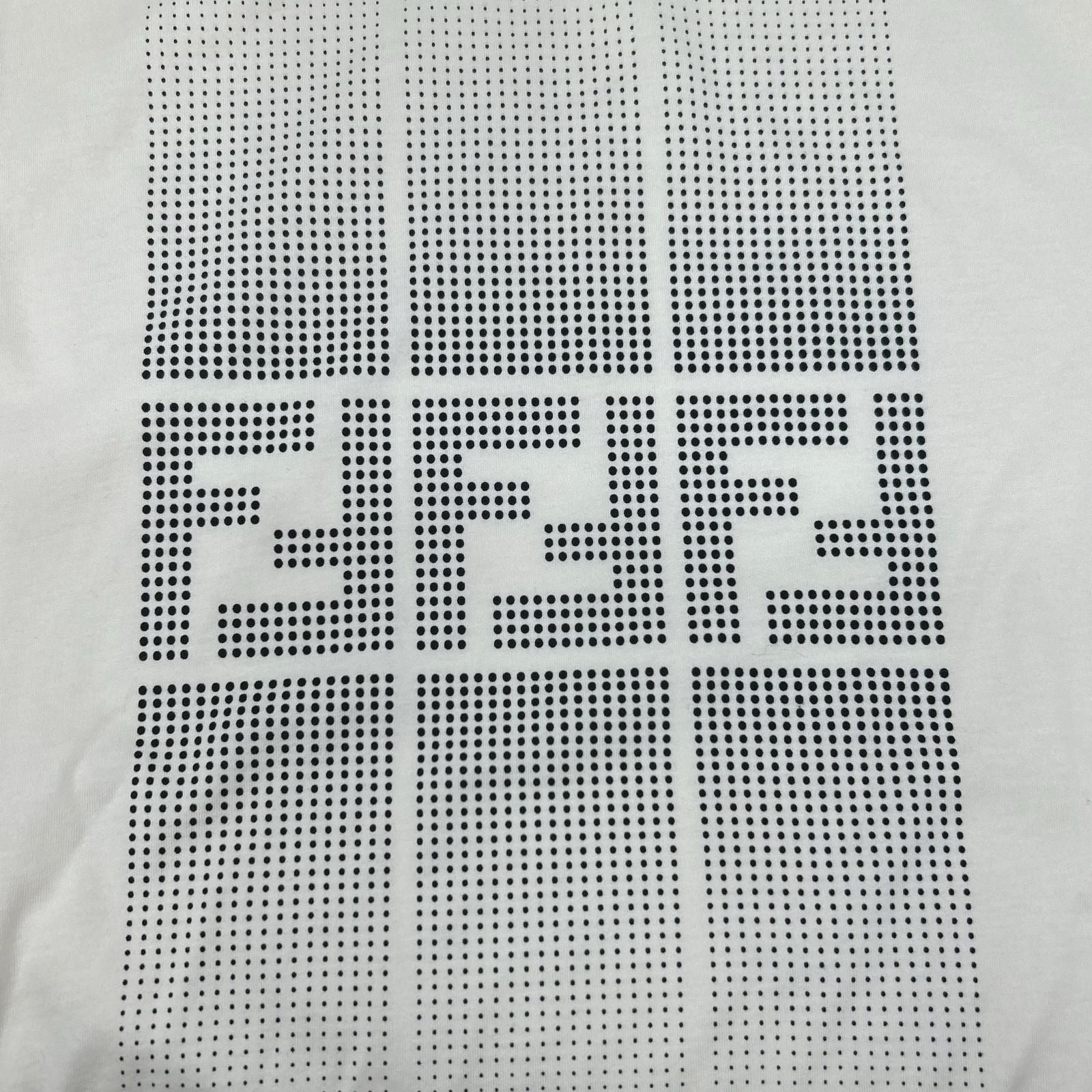 Fendi White Zucca Pattern Gradation Short Sleeve T-Shirt — view 9