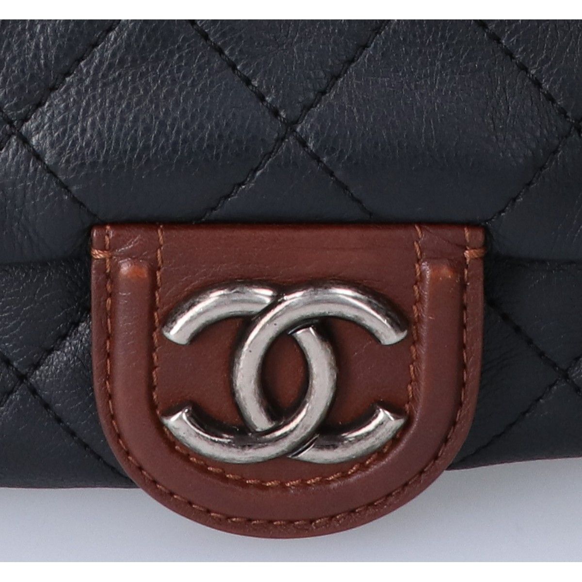 Chanel Calfskin Quilted Single Flap Chain Shoulder Bag — view 8