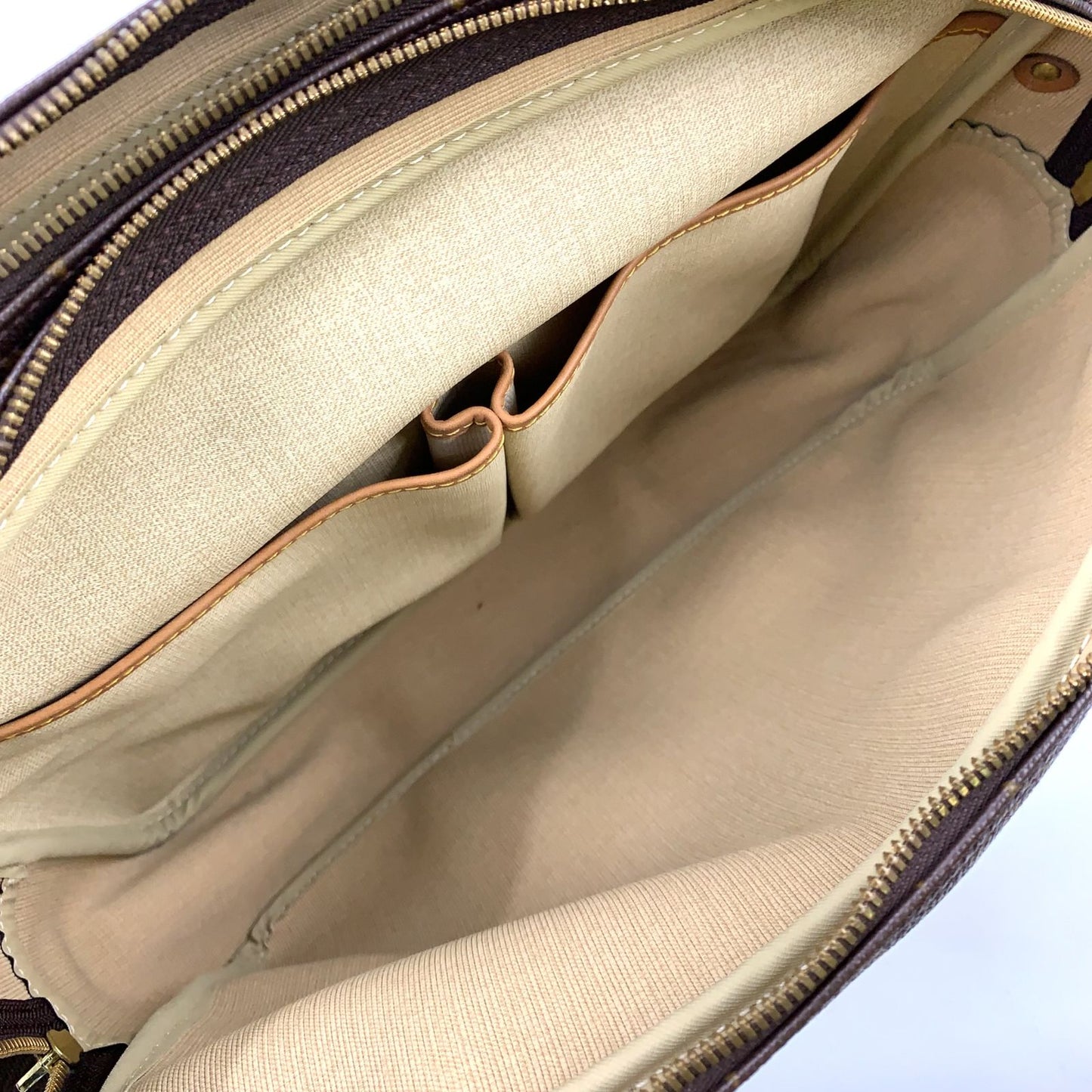 Louis Vuitton Reporter GM Monogram Leather Brown Light Shoulder Bag Gold — view 3